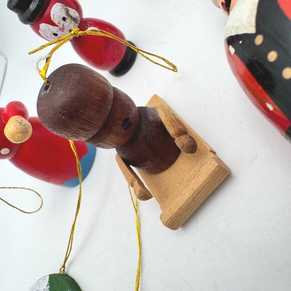 Hand-Painted Vtg Wooden Christmas Ornaments Set Of 15 Figurines Mid-Century - Picture 8 of 16
